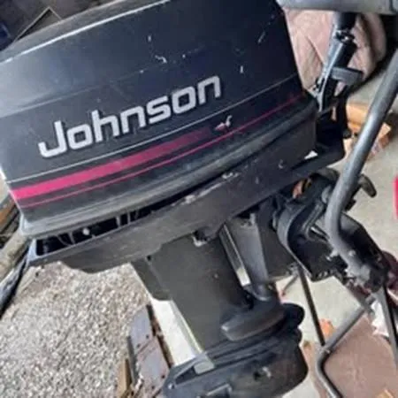 Мотор Johnson 20 л.с., короткий вал, запуск одним ручным стартером.