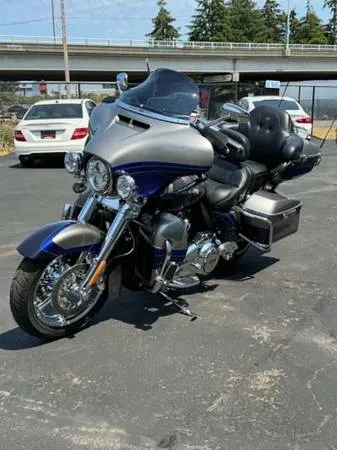 Harley-Davidson Electra Glide CVO Limited 2017 года