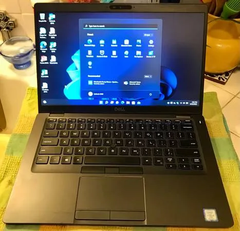 Ноутбук Dell Latitude 5400 14” IPS i5 8GB 256G SSD Windows 11 Office Зарядное устройство