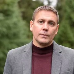 Sergey Merkushev, Real Estate Agent