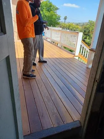 Квалифицированный плотник – более 25 лет опыта • Надежный • Справедливые цены