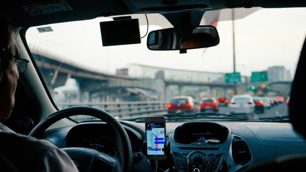Сколько зарабатывают Uber и Lyft водители в Нью-Йорке