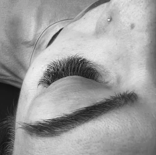 ⁨Vikki⁩, Eyelash Extension