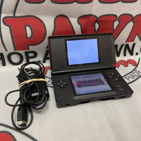 Игровая консоль Nintendo DS Lite с зарядным устройством 11058541