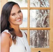 Ирина Оуенс, Hasson Company Realtors