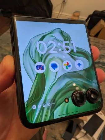 Разблокированный по SIM-карте Motorola Moto Razr Plus 5G 256 ГБ 24 ГБ ОЗУ, телефон-раскладушка