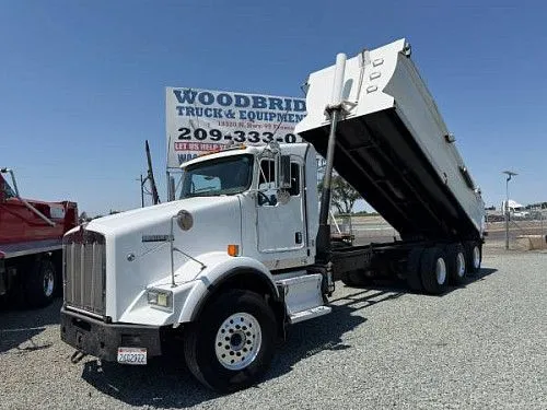 Самосвал Kenworth T 800 Super с 10-осным шасси