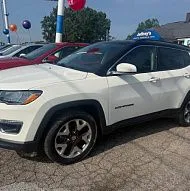 Jeep Compass Latitude 2019 года выпуска. Пробег 130 000 км. Полный привод (4x4).