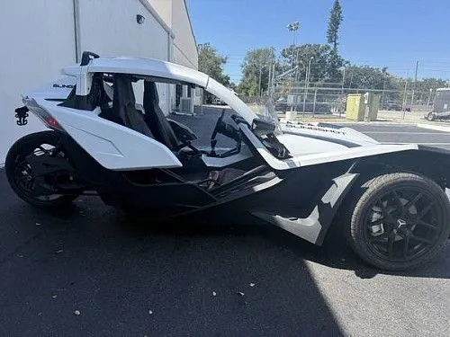 Polaris Slingshot Slingshot S с технологическим пакетом I 2021 года