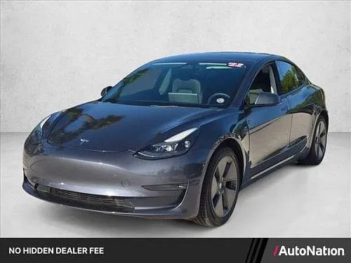 Электромобиль Tesla Model 3 2022 года. АВТОМАТИЗАЦИЯ