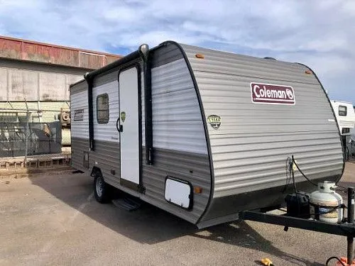 Автономный кондиционер Coleman 17B 2025 года выпуска, обеспечивающий ледяной холод.