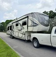 Автодом Jayco North Point Luxury Rv 377rlbh 2018 года выпуска.