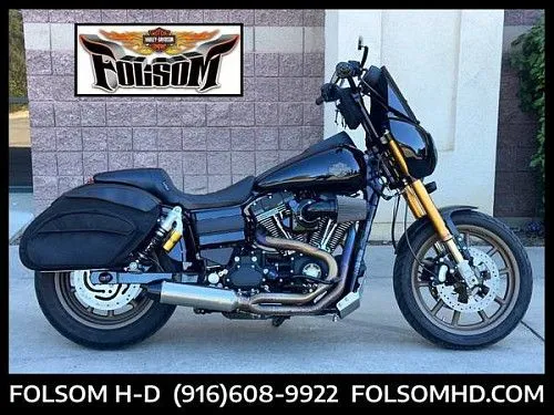 Harley-Davidson FXDLS - Low Rider S 2017 года выпуска, артикул: U08297, V-образный двухцилиндровый двигатель.