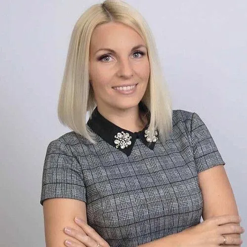 Tanya Kusiumova | Realtor | London Foster realty