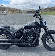 Мотоцикл Harley Davidson Street Bob 107CI 2020 года выпуска. Возможно оформление кредита.