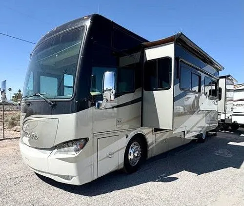 Автодом Tiffin Phaeton 2012 года выпуска, чистый, с 4 выдвижными секциями ❤️ Стиральная машина/сушилка, 336 часов работы *Не упустите!