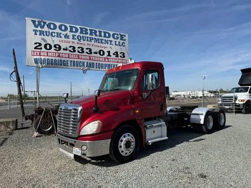 Комплект для гидроусилителя руля (ВОМ) для 3-осного тягача Freightliner Cascadia с дневной кабиной
