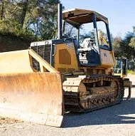 Бульдозер DEERE 650J LT 2012 года выпуска, 2900 моточасов, отвал Pat, рыхлитель MS, орошение.