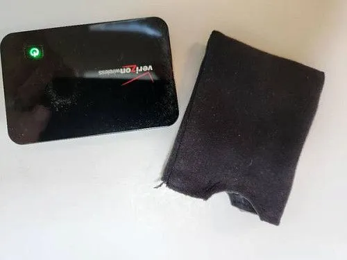 Verizon Wireless MiFi 2200 Wi-Fi Intelligent 3G Mobile Hotspot_Jetpack