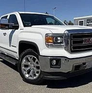 2015 GMC Sierra 1500 SLT 4x4 4dr Crew Cab 5.8 ft. SB