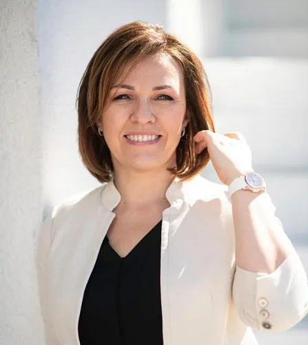 Brand Realty and Associates. Olga Brock