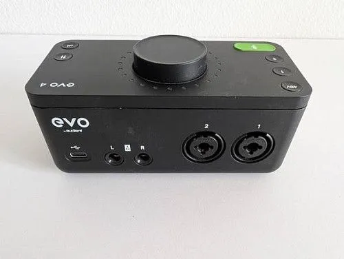 USB-аудиоинтерфейс Evo 4