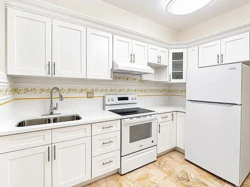 35-44 32nd St, # 1C, Astoria, NY 11106