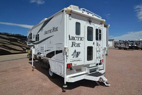 Автодом Arctic Fox 1140 2019 года выпуска с генератором.