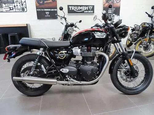 Triumph BONNEVILLE T100 2026 года