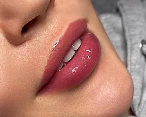 Kira, Permanent Make-up - Eyebrow, Lips