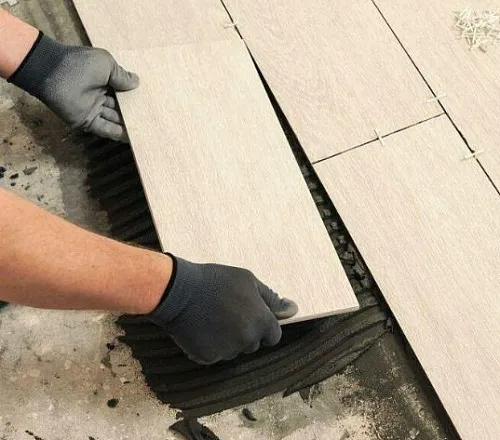 Slava, Laying Tiles