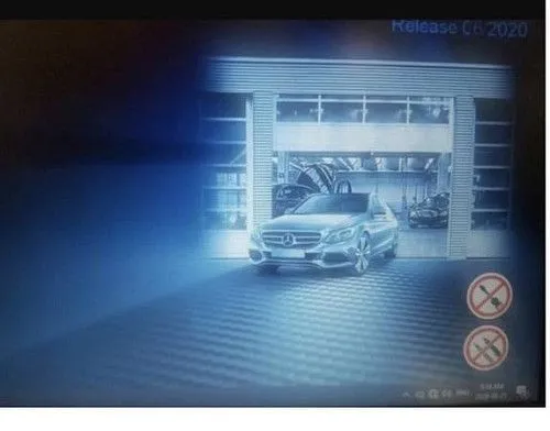 Мобильный электромеханик, сертифицированный специалист Mercedes-Benz и BMW.
