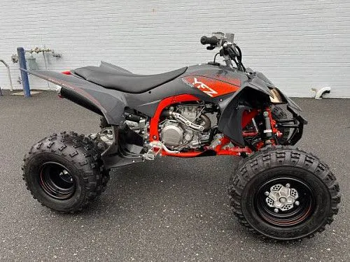 Квадроцикл YAMAHA YFZ450R SE 2023 года выпуска, в отличном состоянии. Возможно оформление кредита.