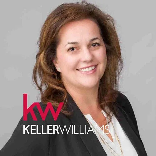 Suzanna Birchfield, Real Estate Agent