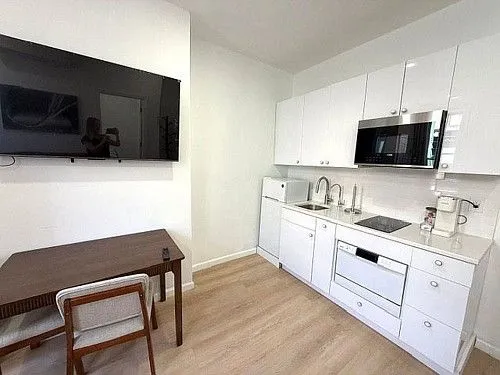 4465 23rd St, # 2, Long Island City, NY 11101