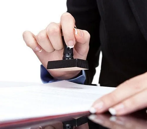Galina Vinnichuk, Notary Services