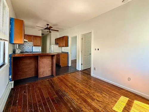 60-30 Cooper Ave, # 2R, Ridgewood, NY 11385