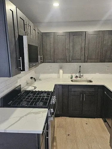10210 Queens Blvd, APT 302, Flushing, NY 11375