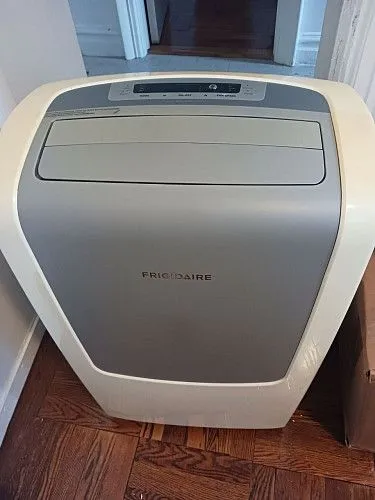 Портативный кондиционер Frigidaire 9,000 BTU — Отличное состояние