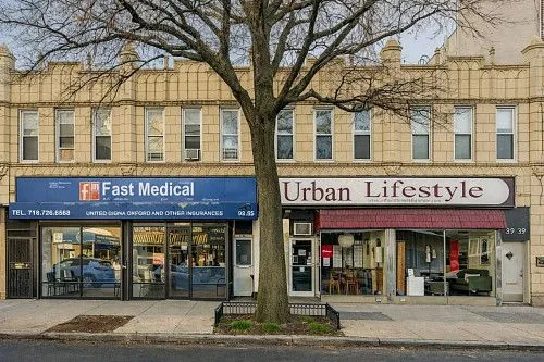 32-33/35/37/39 Steinway St