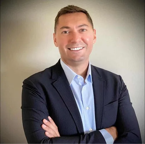 Dmitriy Khamitov, Real Estate Agent