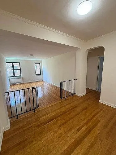 100-40 67th Dr, # 4H, Forest Hills, NY 11375