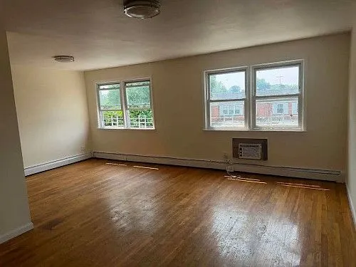 14443 25th Dr Floor 3, Flushing, NY 11354