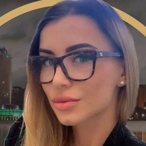 Angelina Bit Realtor