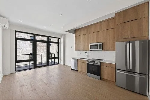 4918 Vernon Blvd, # 3D, Long Island City, NY 11101