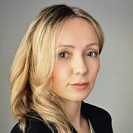 Лицензированный адвокат Yana Knutson