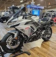 Kawasaki Ninja 650 ABS 2026 года выпуска