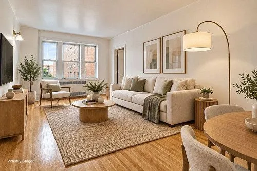 7615 35th Ave, APT 3P, Flushing, NY 11372