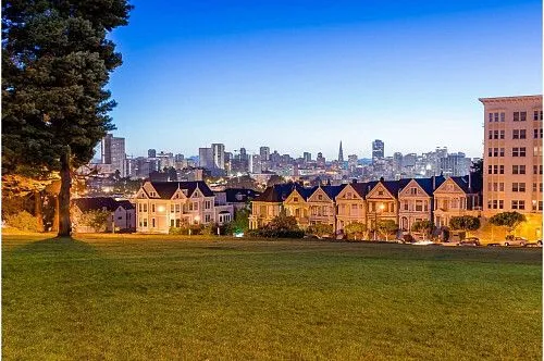 Парк Аламо (Alamo Square Park)