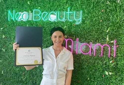 Estheticians Diamond skin by Cristina